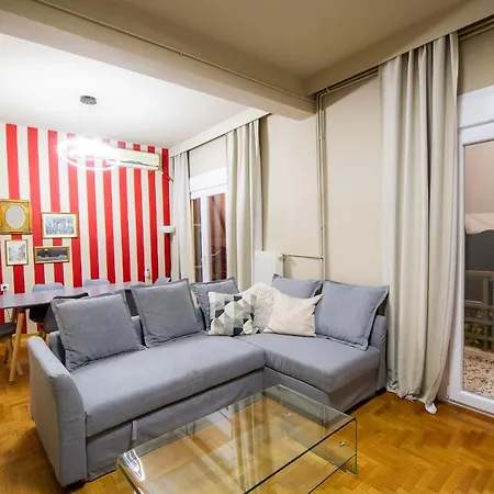 Apartment Modern Art Flat At Downtown