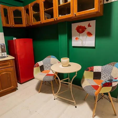 Modern Art Flat At Downtown Volos